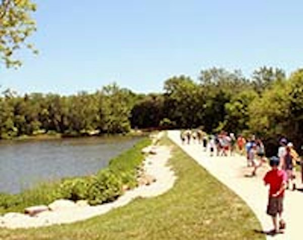 Prairie Park Nature Center | Explorable Places